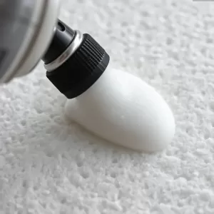 Do jakiej temperatury można kleić styropian pianką